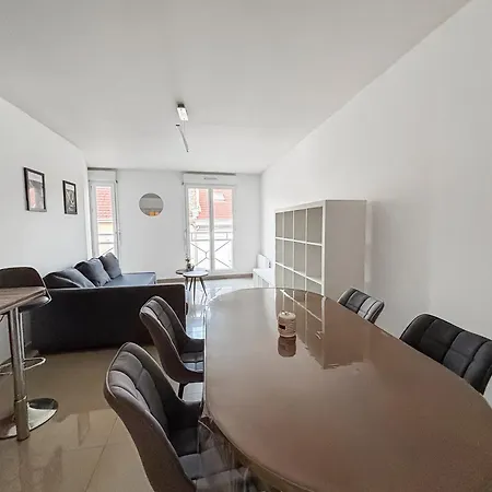 Spacieux & Central, Parking Prive Apartment